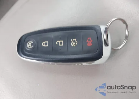 2014 Ford Escape Titanium z USA, uszkodzony, nr VIN 1FMCU9JX8EUD26738